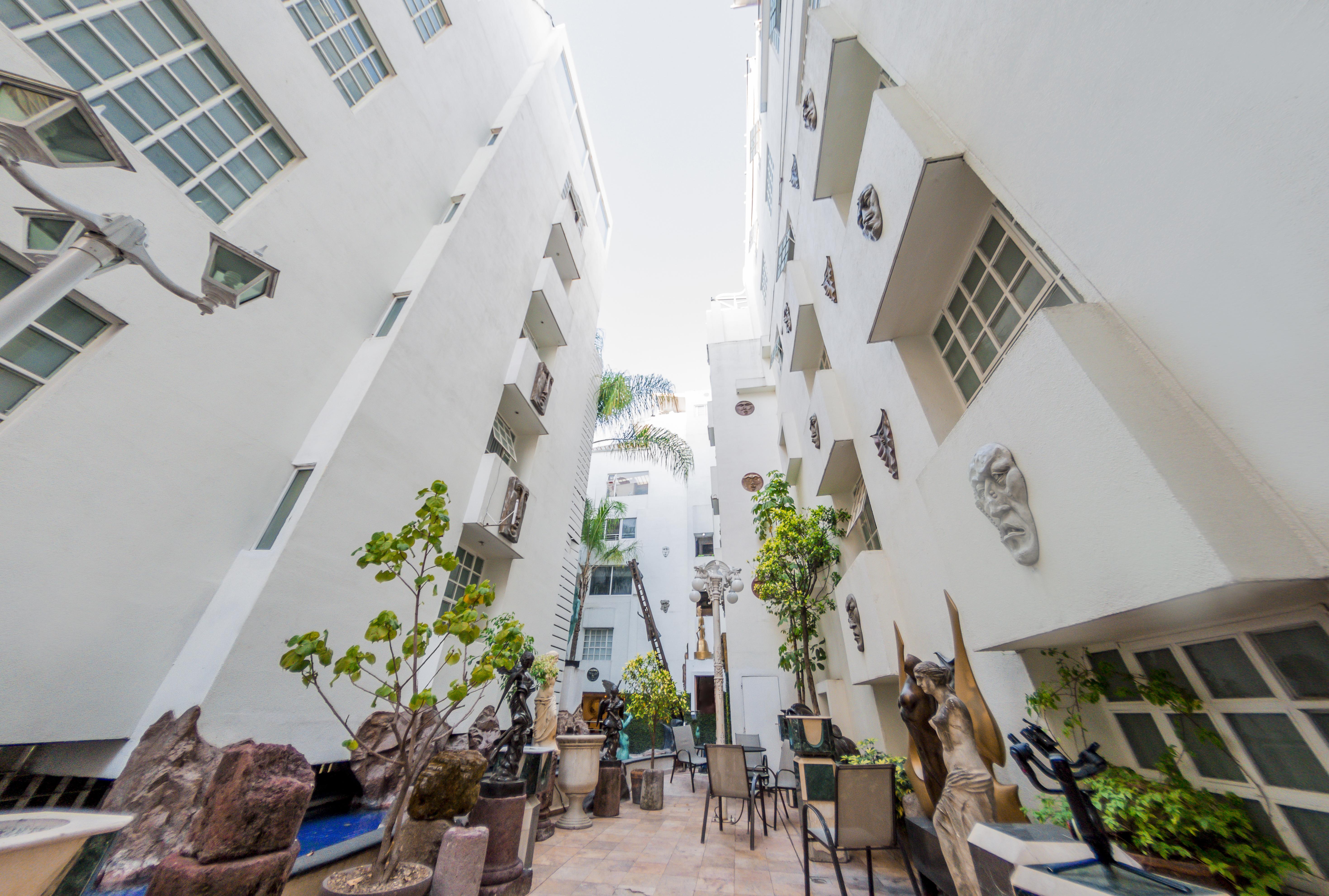 سابوبان European Life Style Executive Suites المظهر الخارجي الصورة