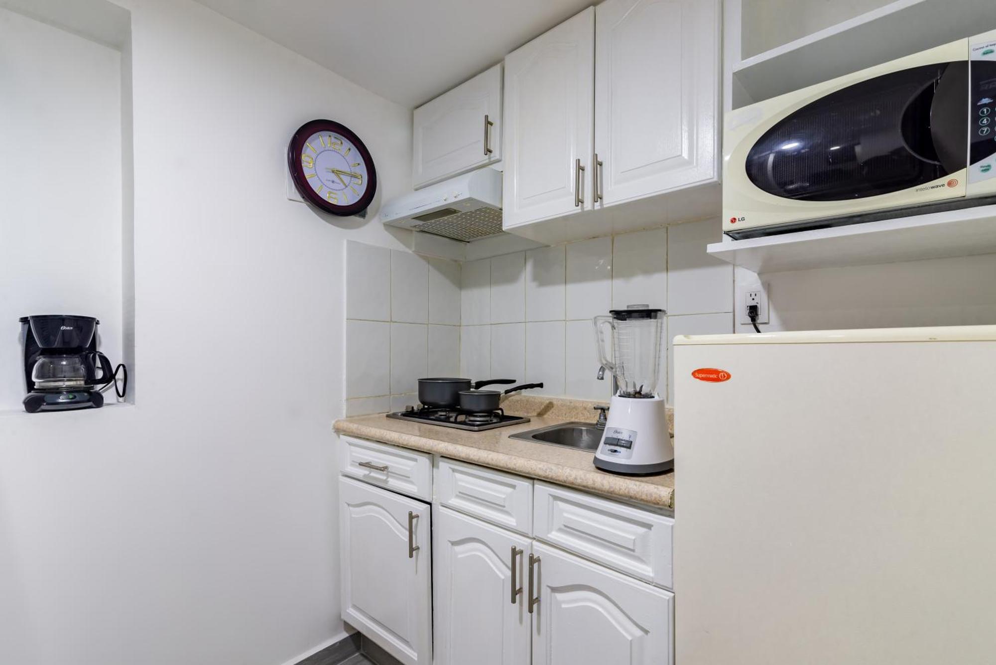 سابوبان European Life Style Executive Suites الغرفة الصورة